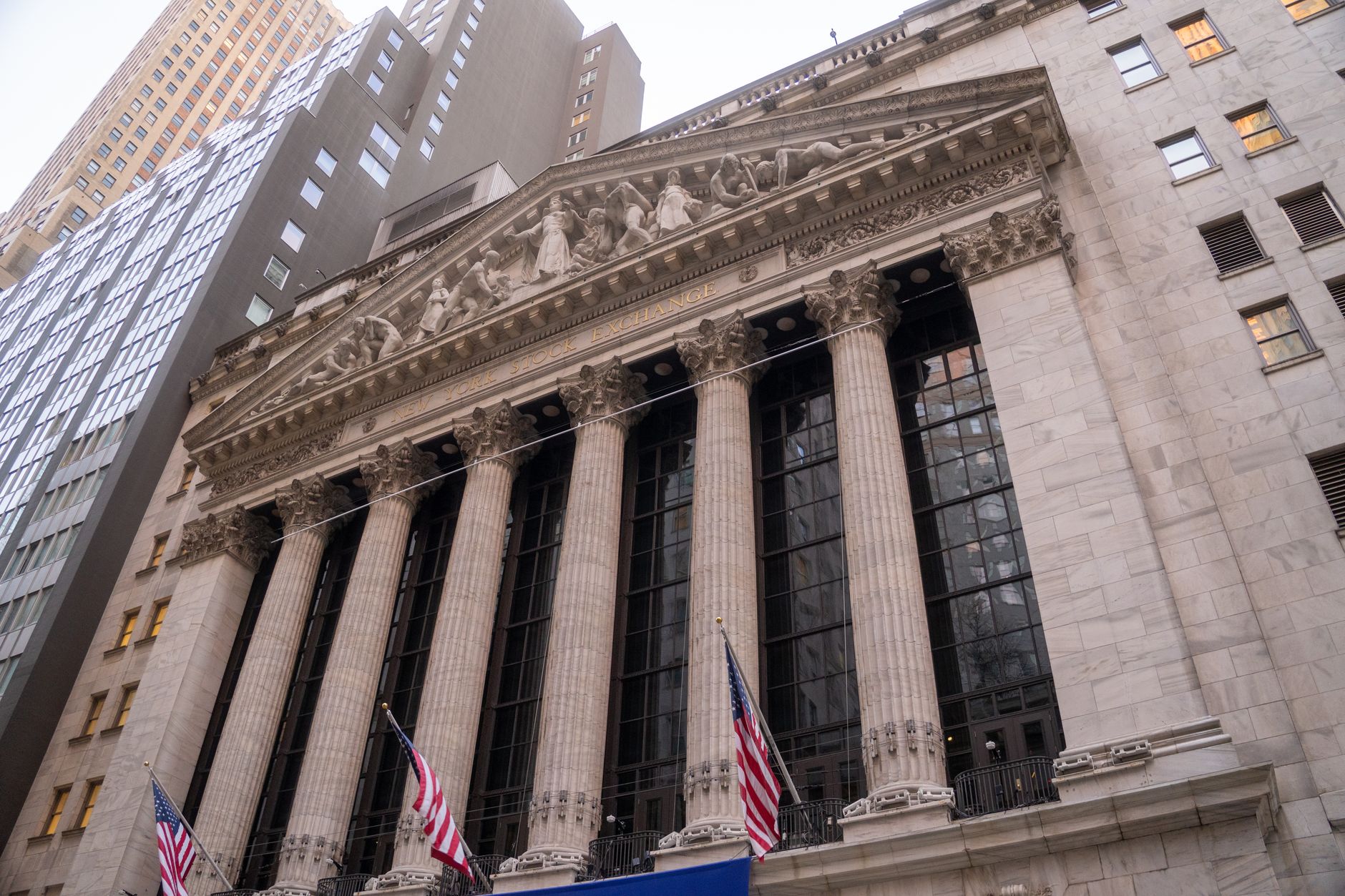 S&P 500 Gains 0.67% as Global Markets Climb Higher